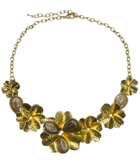 Collana "Fiore Perlato"